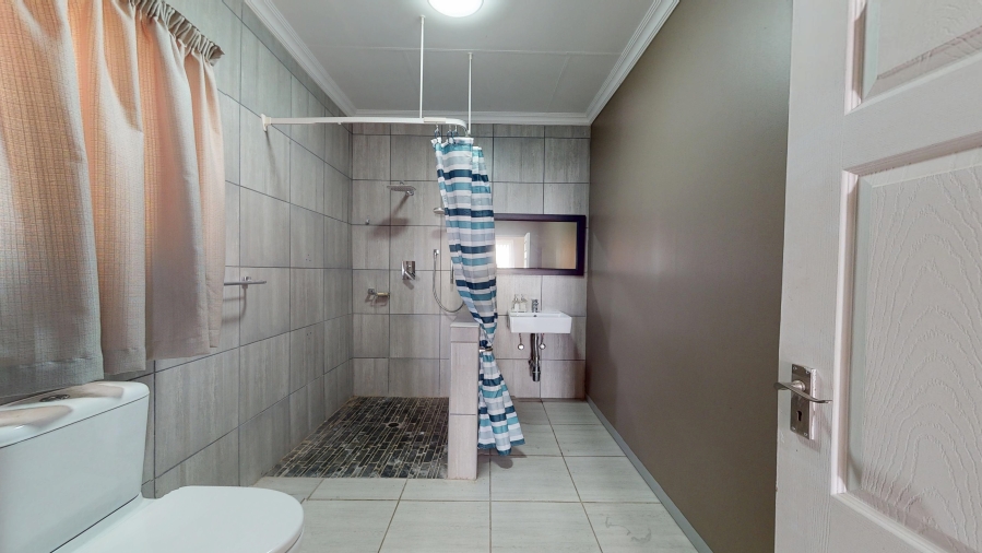 11 Bedroom Property for Sale in Rynfield Gauteng