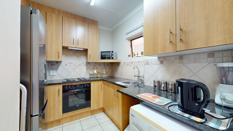 2 Bedroom Property for Sale in Brentwood Gauteng