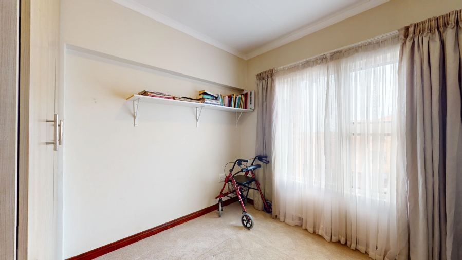 2 Bedroom Property for Sale in Brentwood Gauteng