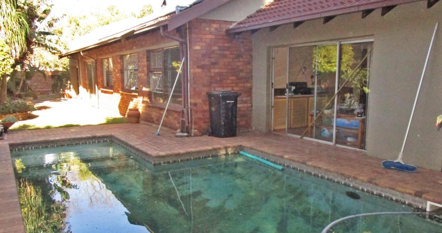 3 Bedroom Property for Sale in Sunward Park Gauteng