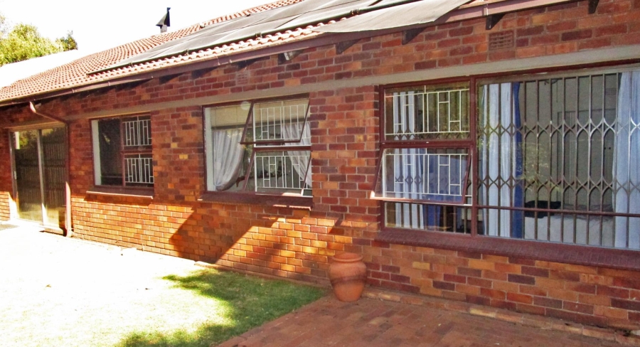 3 Bedroom Property for Sale in Sunward Park Gauteng
