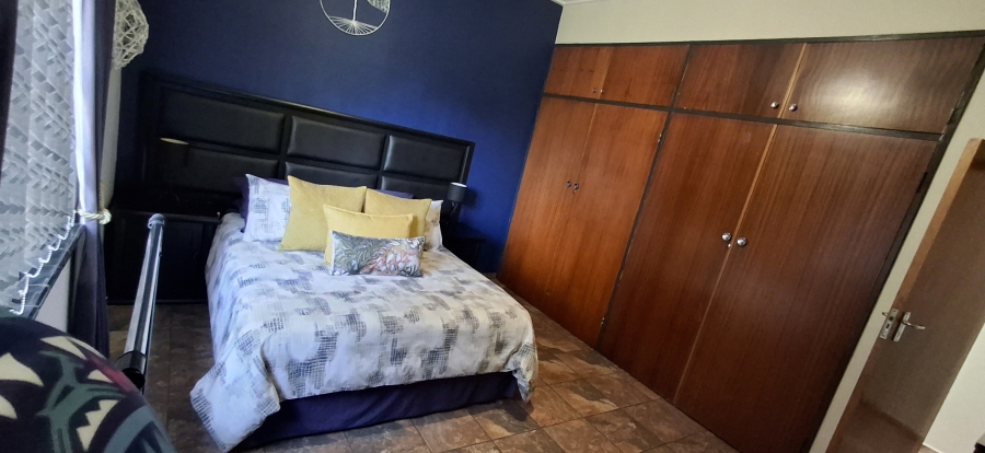 6 Bedroom Property for Sale in Pretoria Gardens Gauteng