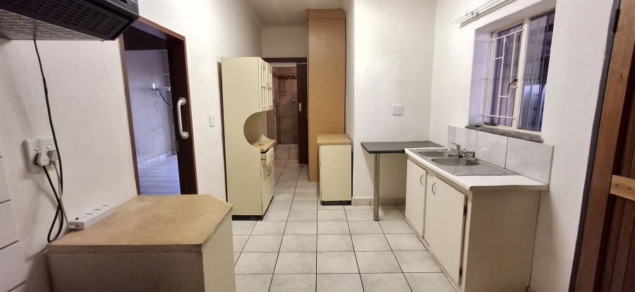 6 Bedroom Property for Sale in Pretoria Gardens Gauteng