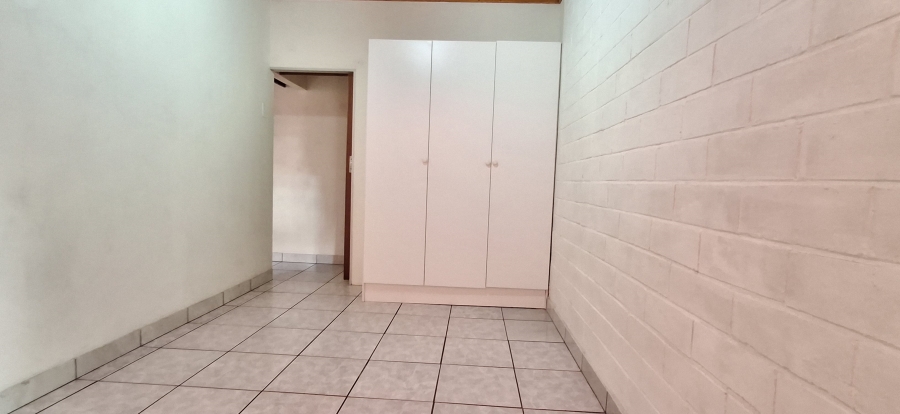 6 Bedroom Property for Sale in Pretoria Gardens Gauteng