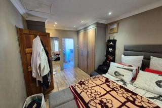 3 Bedroom Property for Sale in Magalieskruin Gauteng