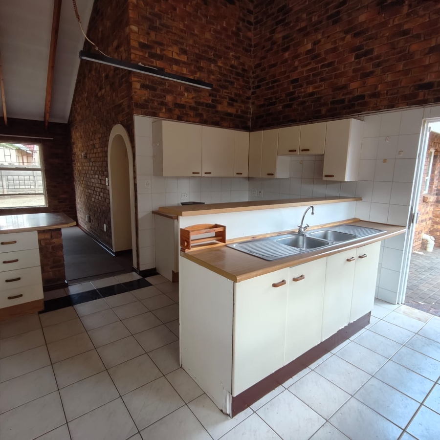To Let 3 Bedroom Property for Rent in Waldrift Gauteng
