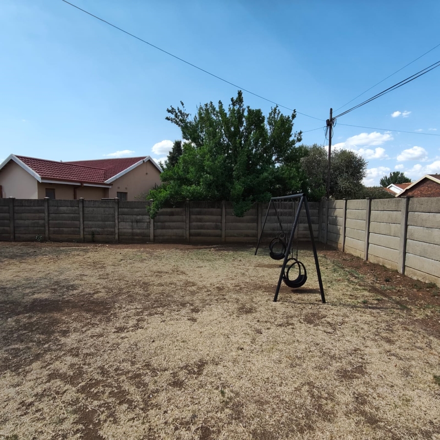 To Let 3 Bedroom Property for Rent in Waldrift Gauteng