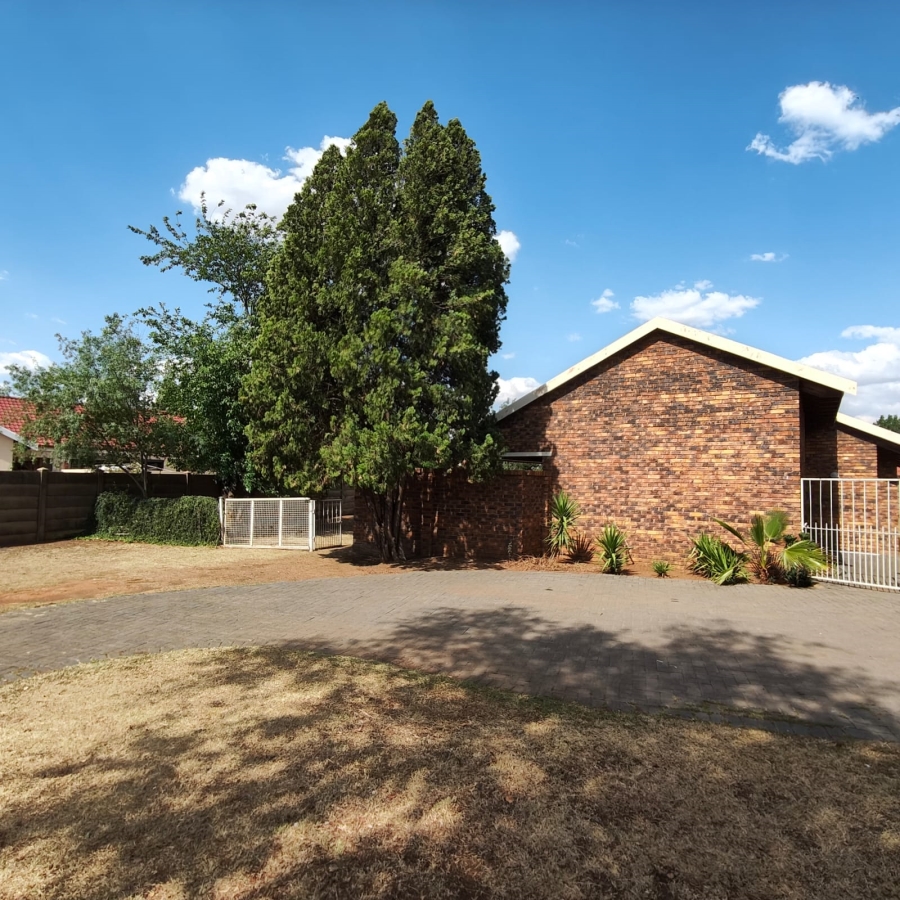To Let 3 Bedroom Property for Rent in Waldrift Gauteng