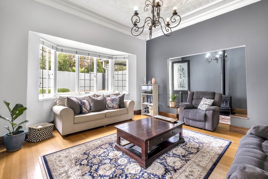 3 Bedroom Property for Sale in Greenside Gauteng