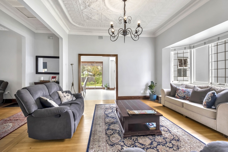 3 Bedroom Property for Sale in Greenside Gauteng