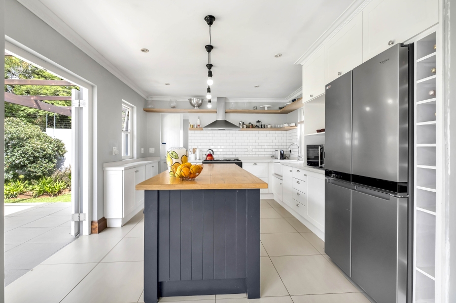3 Bedroom Property for Sale in Greenside Gauteng