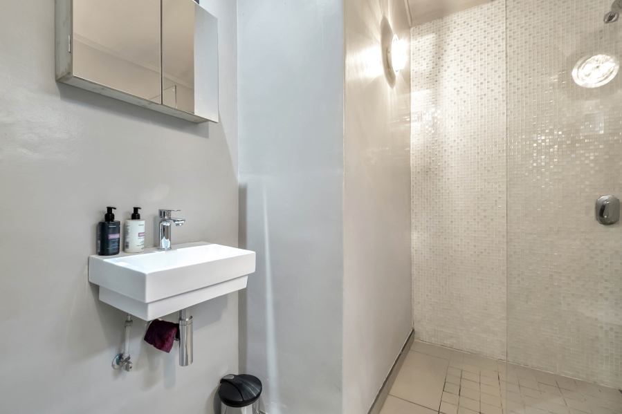 3 Bedroom Property for Sale in Greenside Gauteng