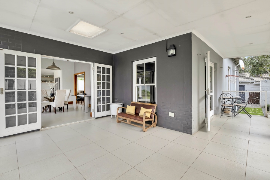 3 Bedroom Property for Sale in Greenside Gauteng