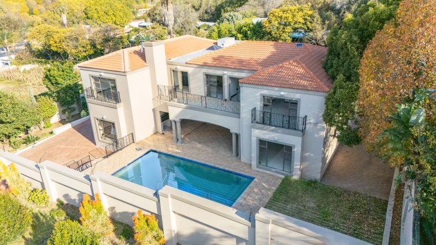5 Bedroom Property for Sale in Lonehill Gauteng