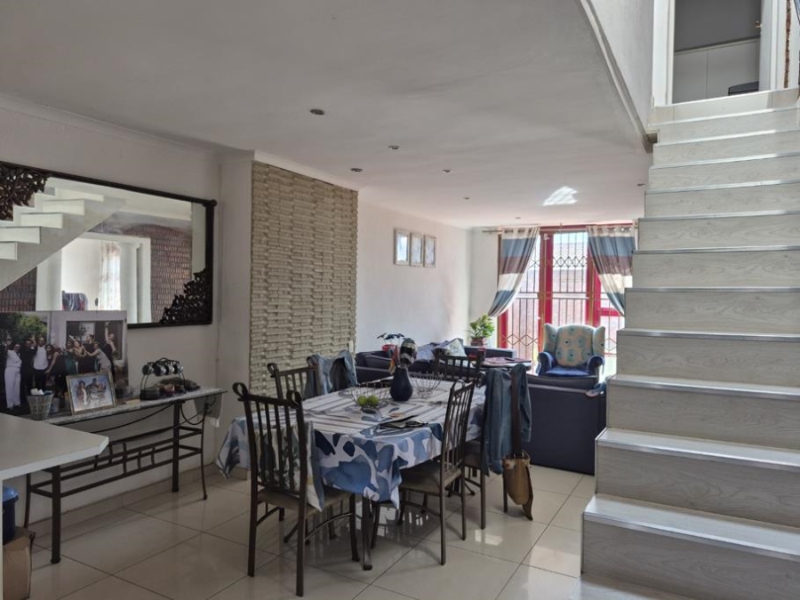 3 Bedroom Property for Sale in The Hill Gauteng