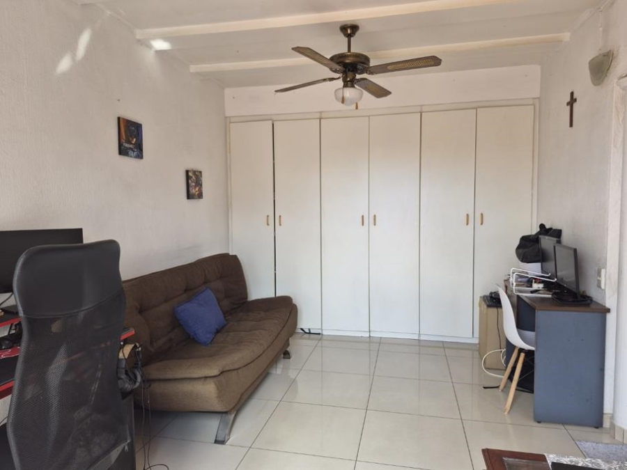 3 Bedroom Property for Sale in The Hill Gauteng