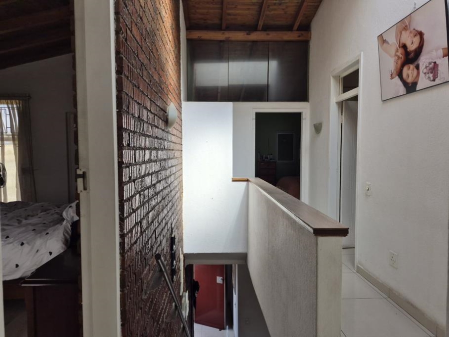 3 Bedroom Property for Sale in The Hill Gauteng