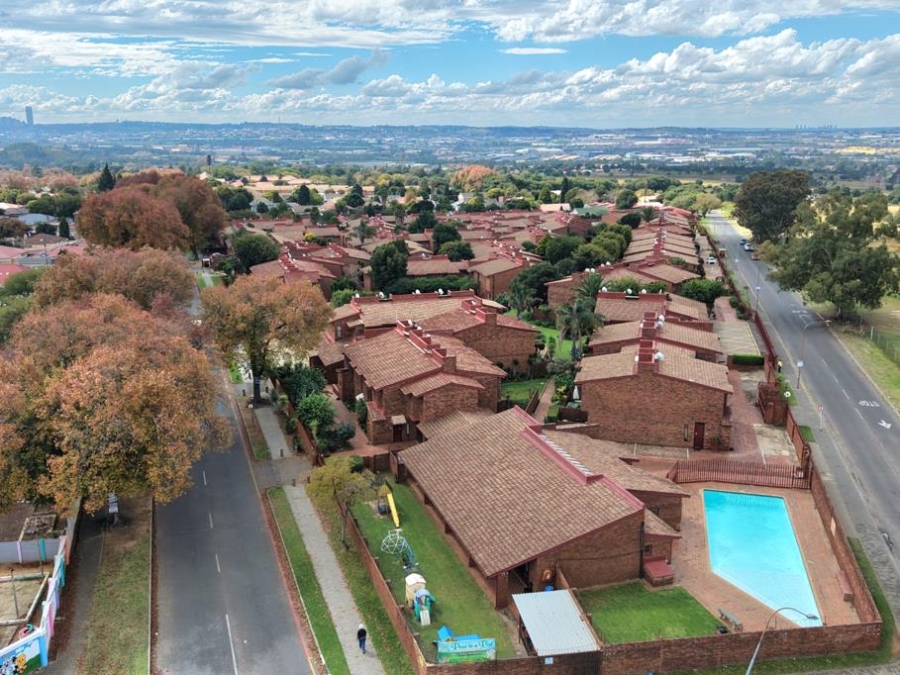 3 Bedroom Property for Sale in The Hill Gauteng