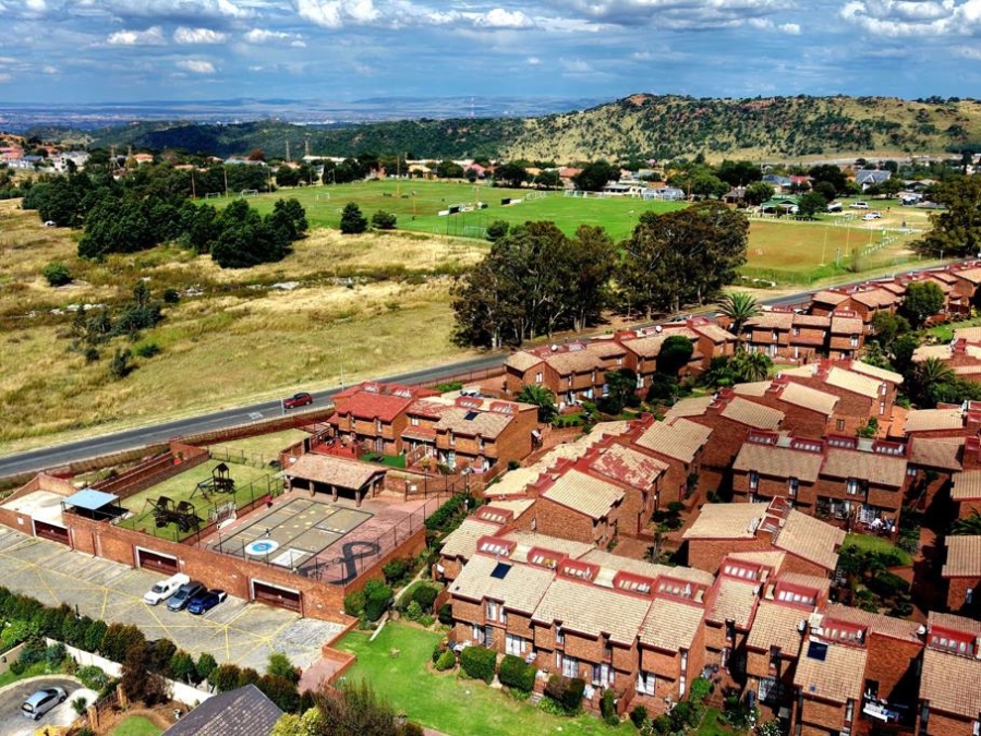 3 Bedroom Property for Sale in The Hill Gauteng