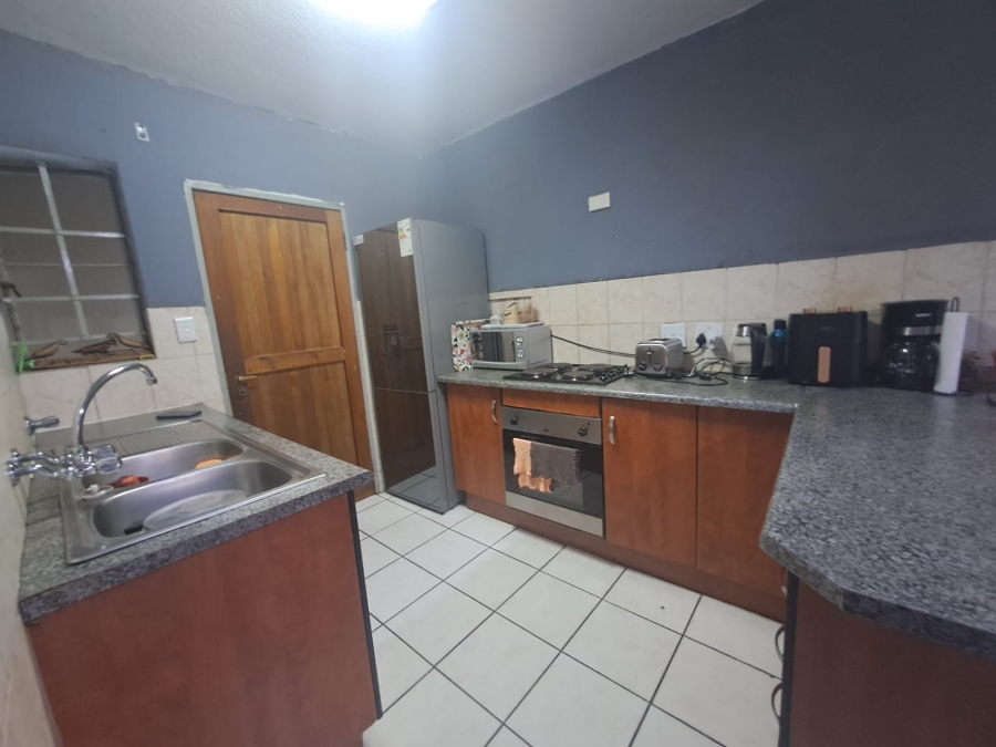 2 Bedroom Property for Sale in Elspark Gauteng