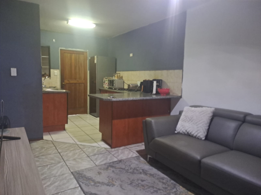 2 Bedroom Property for Sale in Elspark Gauteng