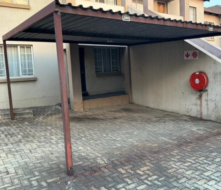 2 Bedroom Property for Sale in Elspark Gauteng