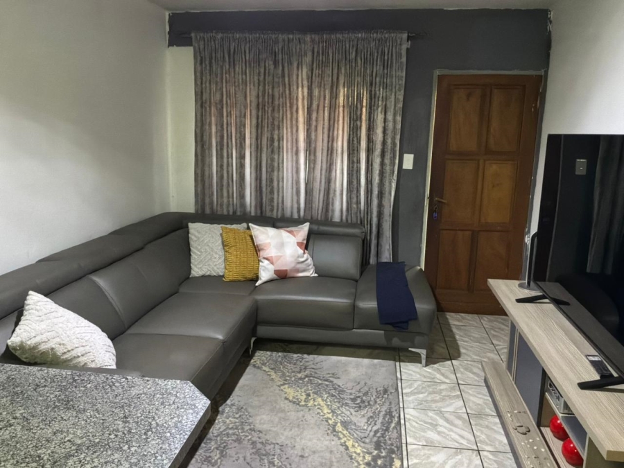 2 Bedroom Property for Sale in Elspark Gauteng