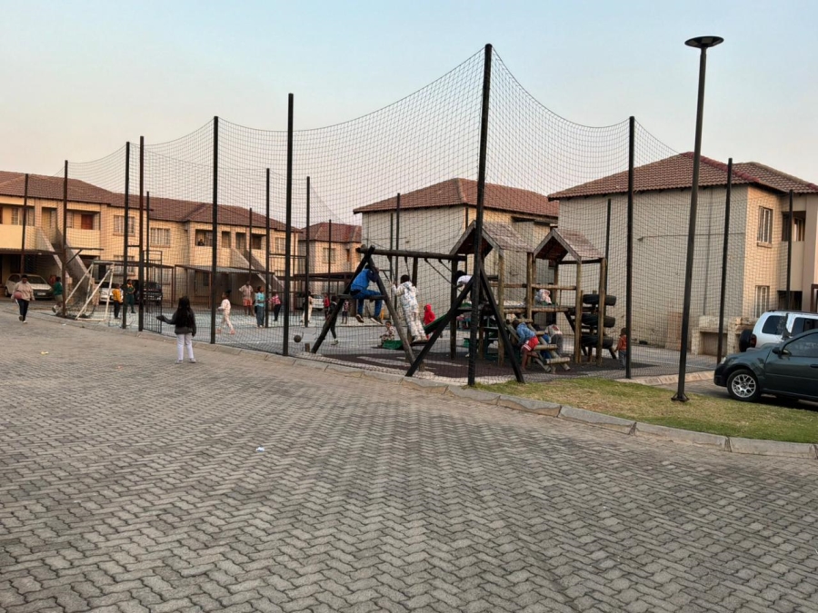 2 Bedroom Property for Sale in Elspark Gauteng