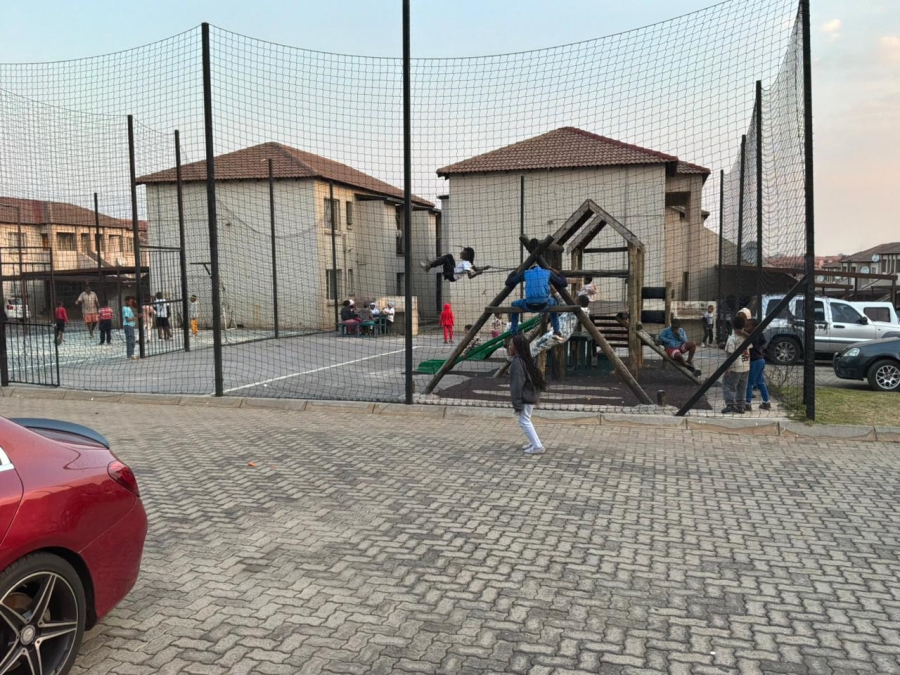 2 Bedroom Property for Sale in Elspark Gauteng