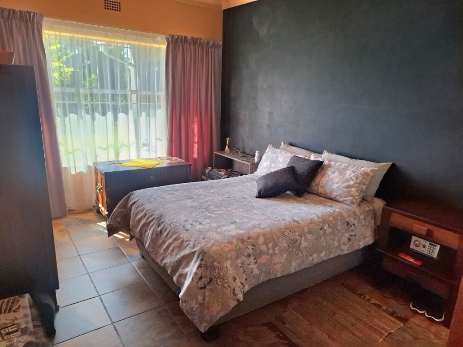 3 Bedroom Property for Sale in Westonaria Gauteng