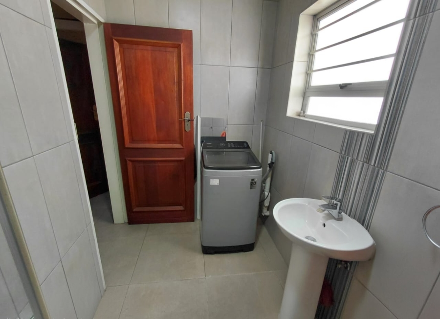 2 Bedroom Property for Sale in Dunnottar Gauteng