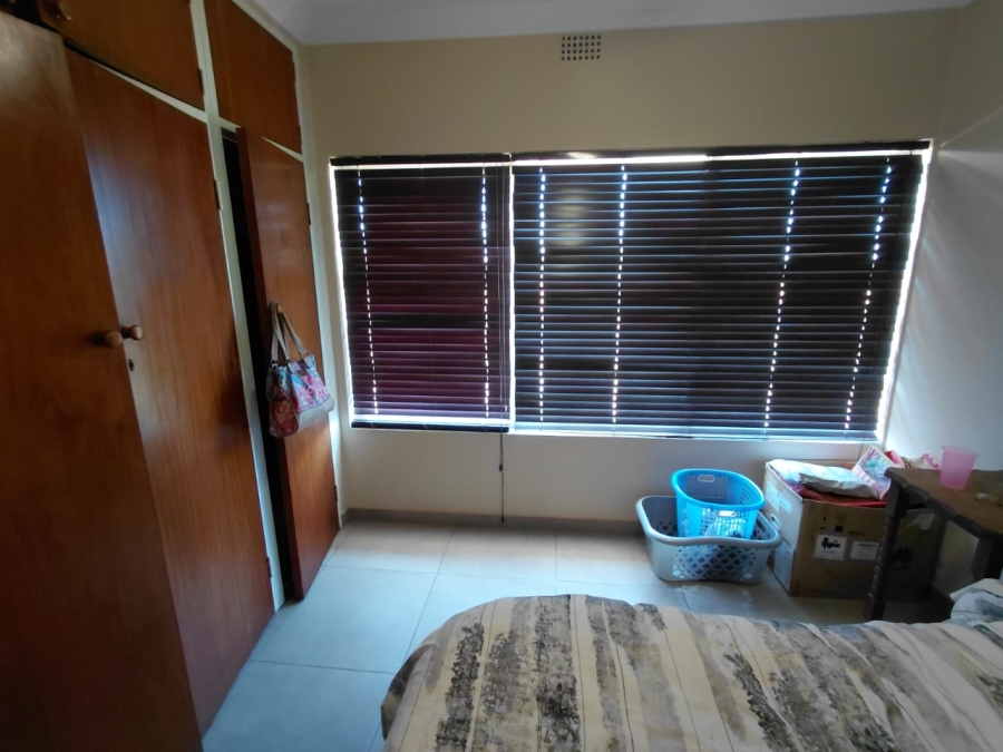 2 Bedroom Property for Sale in Dunnottar Gauteng