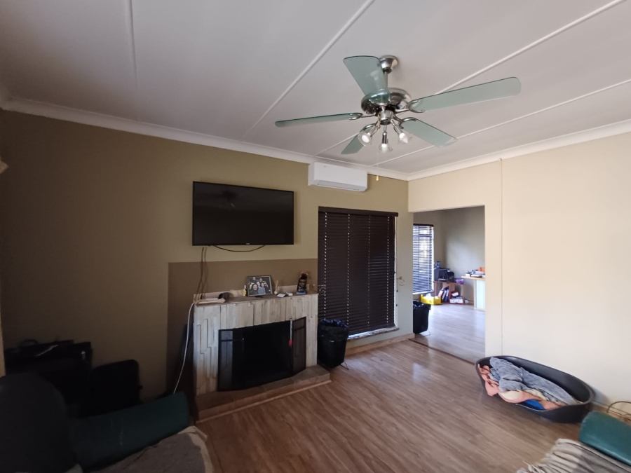 3 Bedroom Property for Sale in Vanderbijlpark SE 1 Gauteng