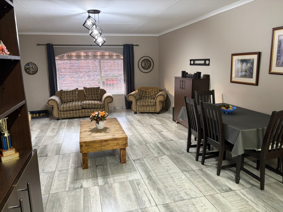 3 Bedroom Property for Sale in Three Rivers Gauteng