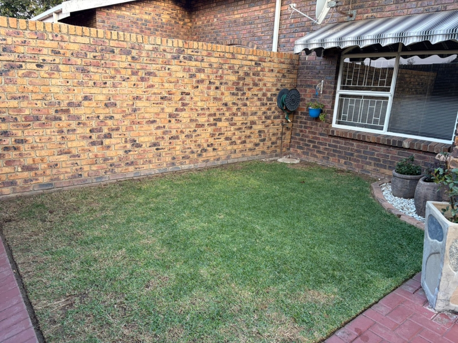 3 Bedroom Property for Sale in Three Rivers Gauteng