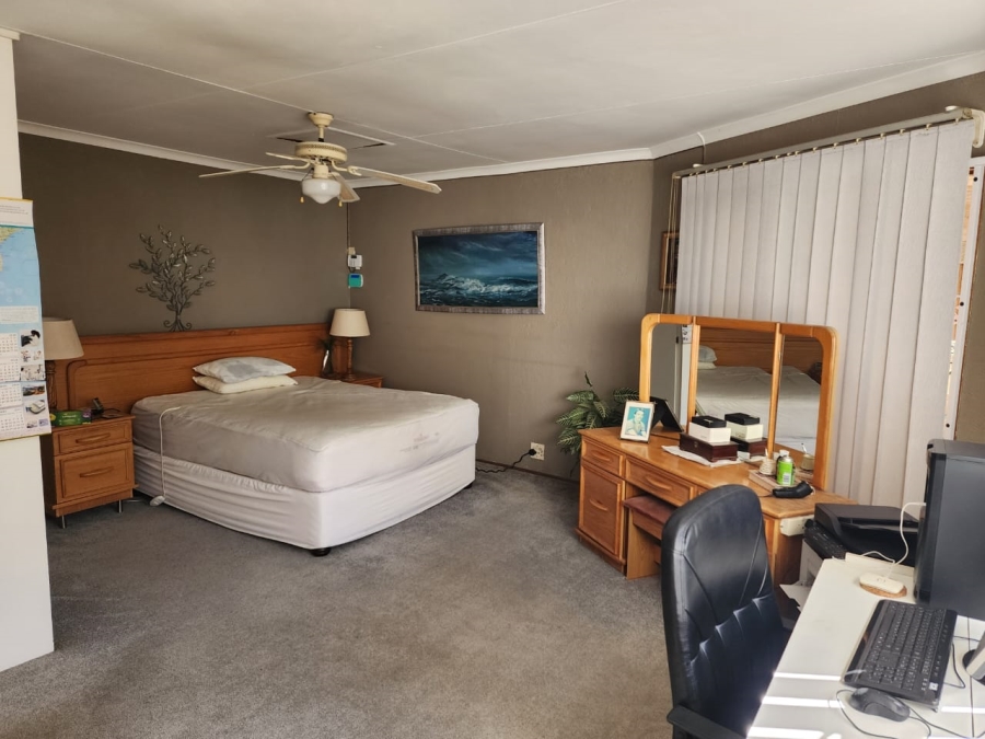 3 Bedroom Property for Sale in President Park Gauteng