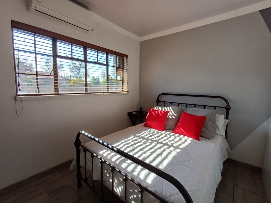 3 Bedroom Property for Sale in Vanderbijlpark CW 5 Gauteng