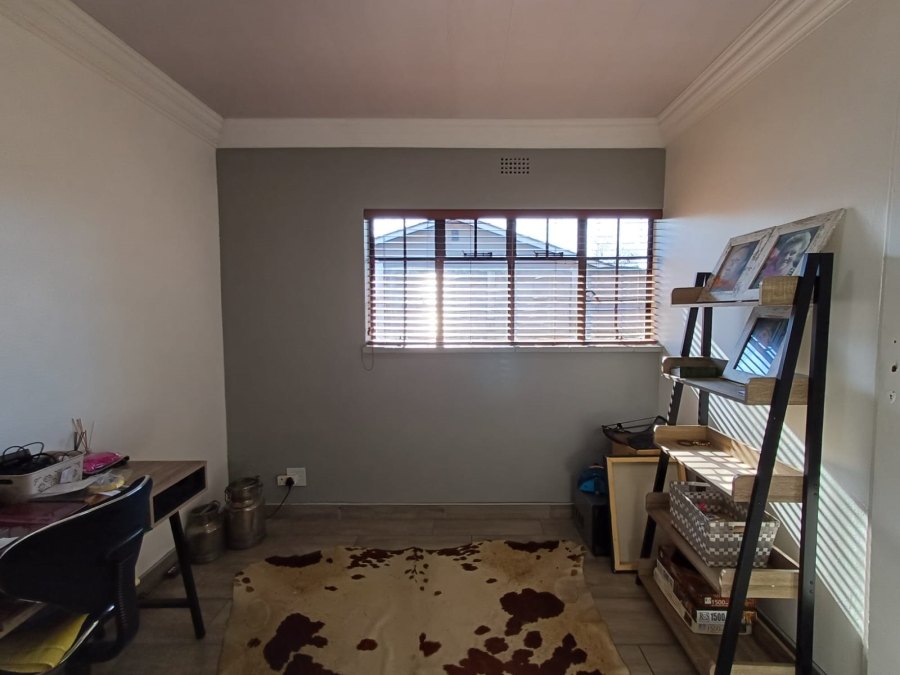 3 Bedroom Property for Sale in Vanderbijlpark CW 5 Gauteng