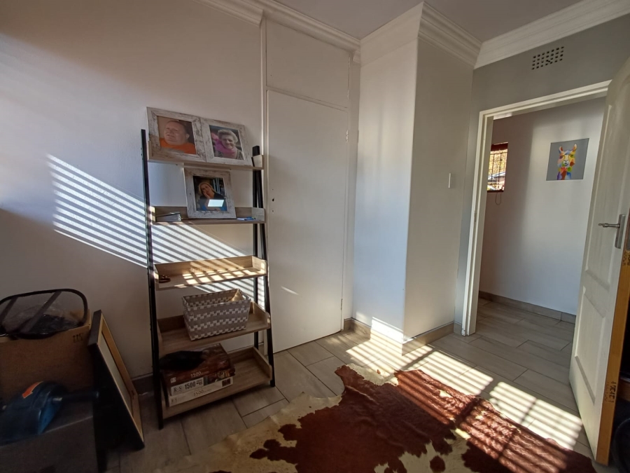 3 Bedroom Property for Sale in Vanderbijlpark CW 5 Gauteng