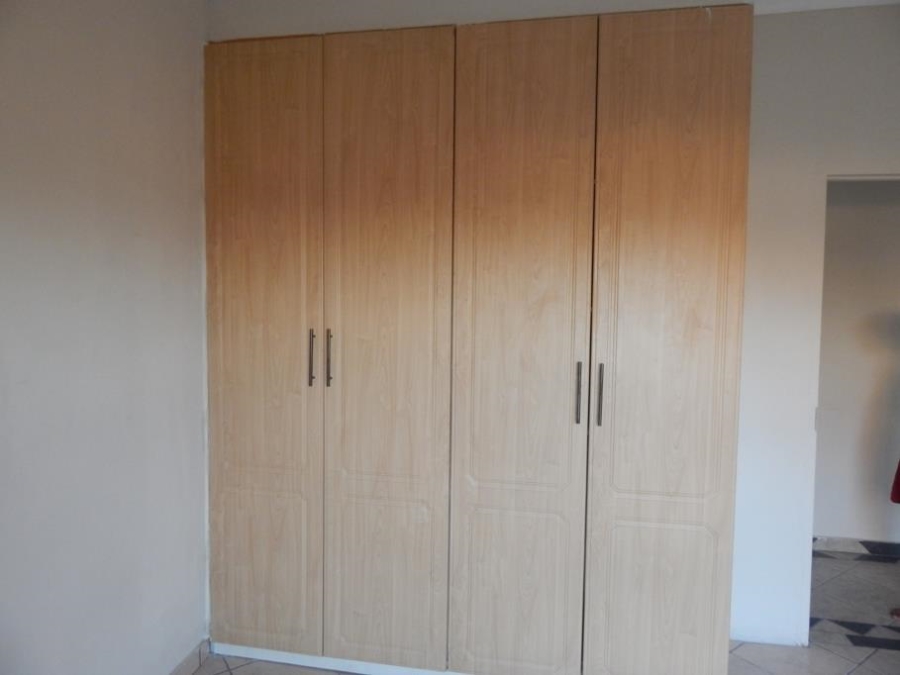 3 Bedroom Property for Sale in Edleen Gauteng