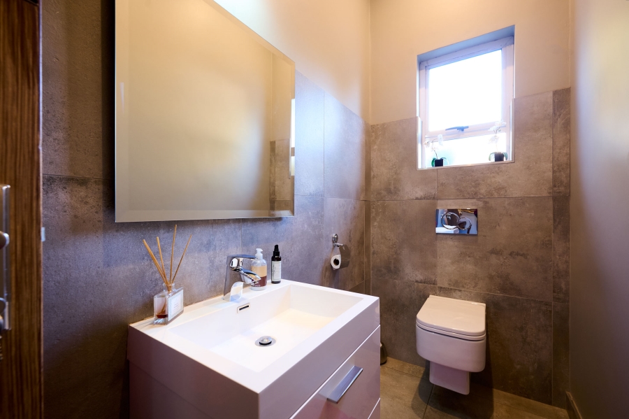 3 Bedroom Property for Sale in Waterfall Country Village Gauteng