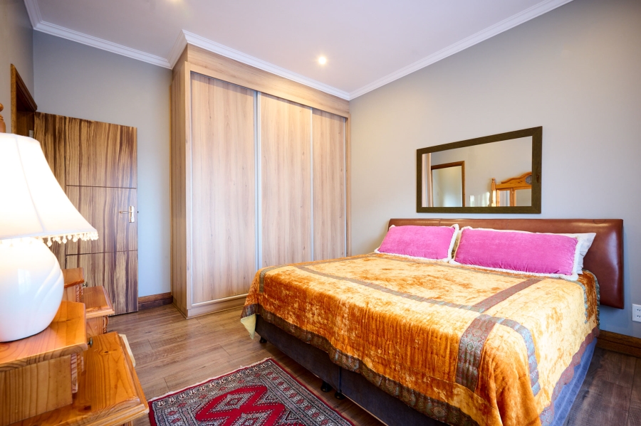 3 Bedroom Property for Sale in Waterfall Country Village Gauteng