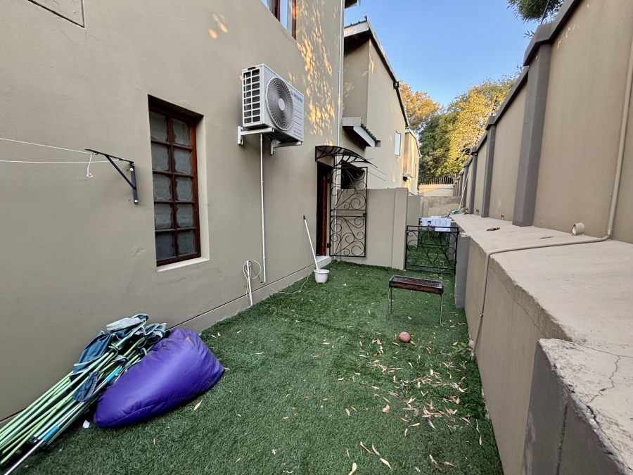 To Let 3 Bedroom Property for Rent in Randpark Gauteng