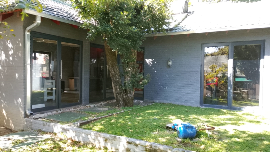 To Let 2 Bedroom Property for Rent in Kew Gauteng
