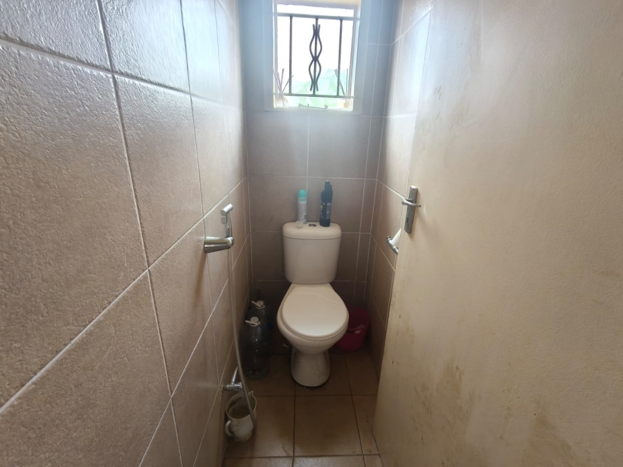 To Let 2 Bedroom Property for Rent in Marlboro Gardens Gauteng