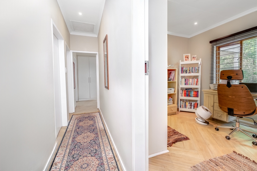 3 Bedroom Property for Sale in Lonehill Gauteng