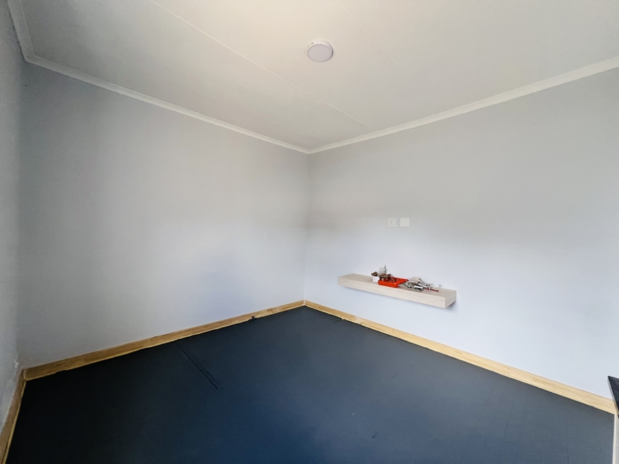 To Let 1 Bedroom Property for Rent in Florida Gauteng