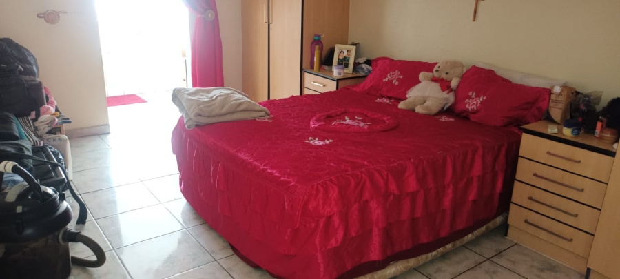 3 Bedroom Property for Sale in Elandspoort Gauteng