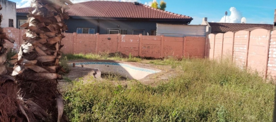 3 Bedroom Property for Sale in Elandspoort Gauteng