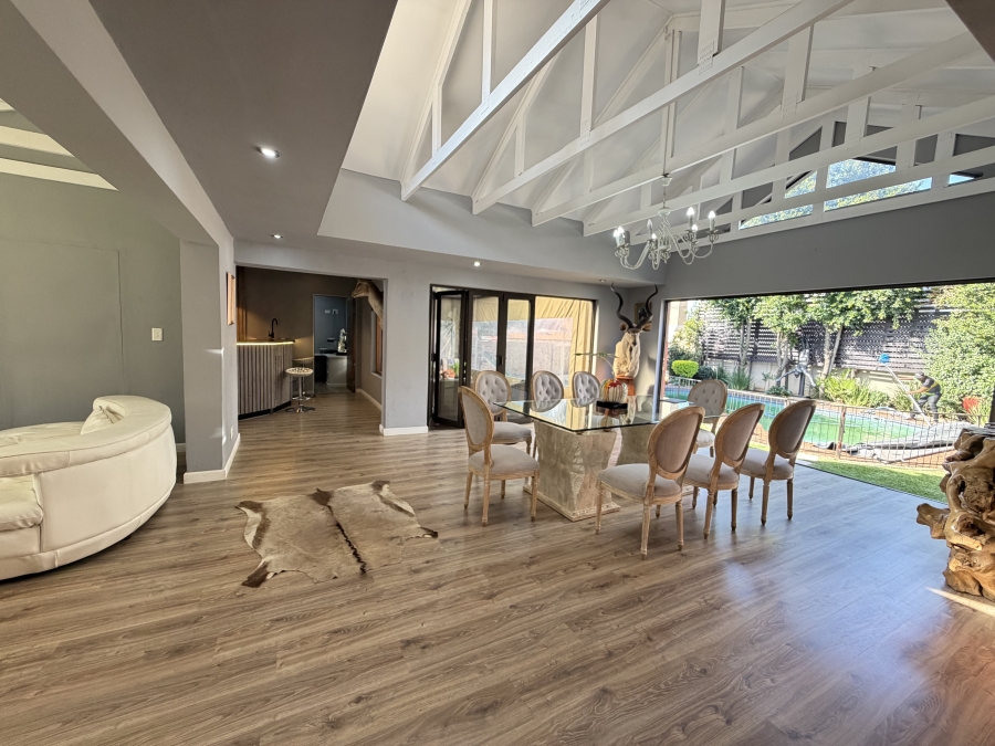 To Let 4 Bedroom Property for Rent in Glenanda Gauteng